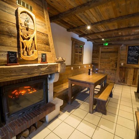 Le Refuge Du Lachat 크레볼랑 외부 사진