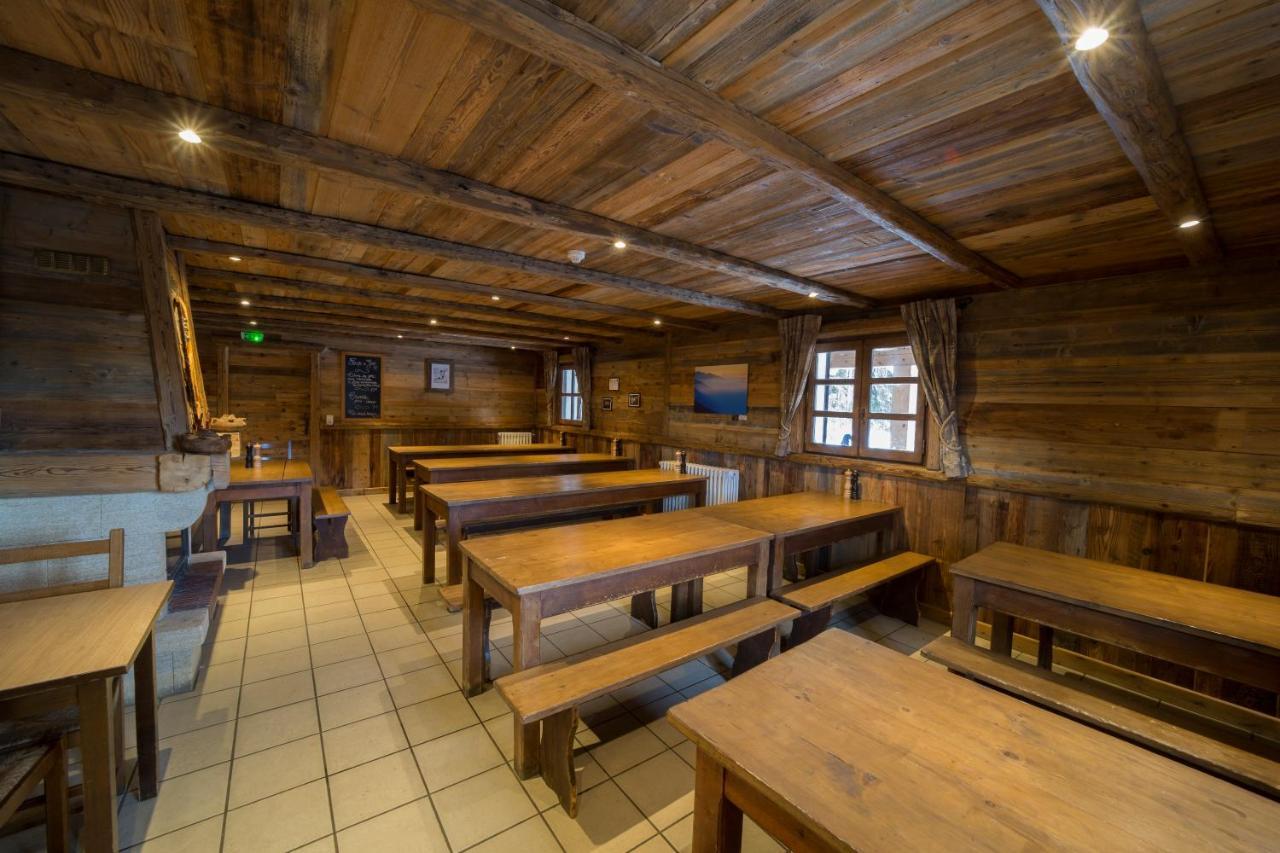 Le Refuge Du Lachat 크레볼랑 외부 사진