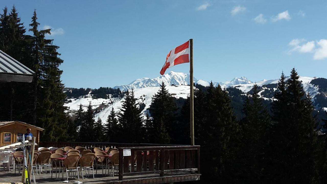 Le Refuge Du Lachat 크레볼랑 외부 사진